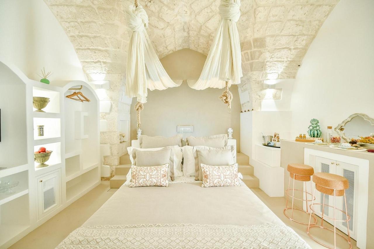 Eurydice Suite With Infinity Jacuzzi Ostuni Exteriér fotografie